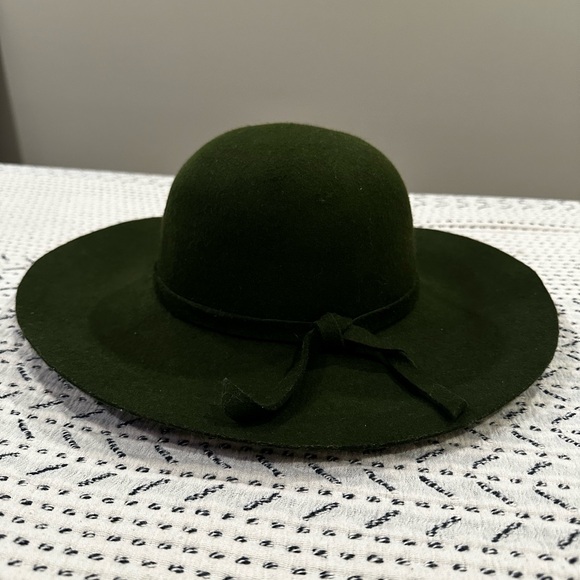 Gypsy Warrior 🖤 Army Green Floppy Wool Hat - Picture 7 of 9